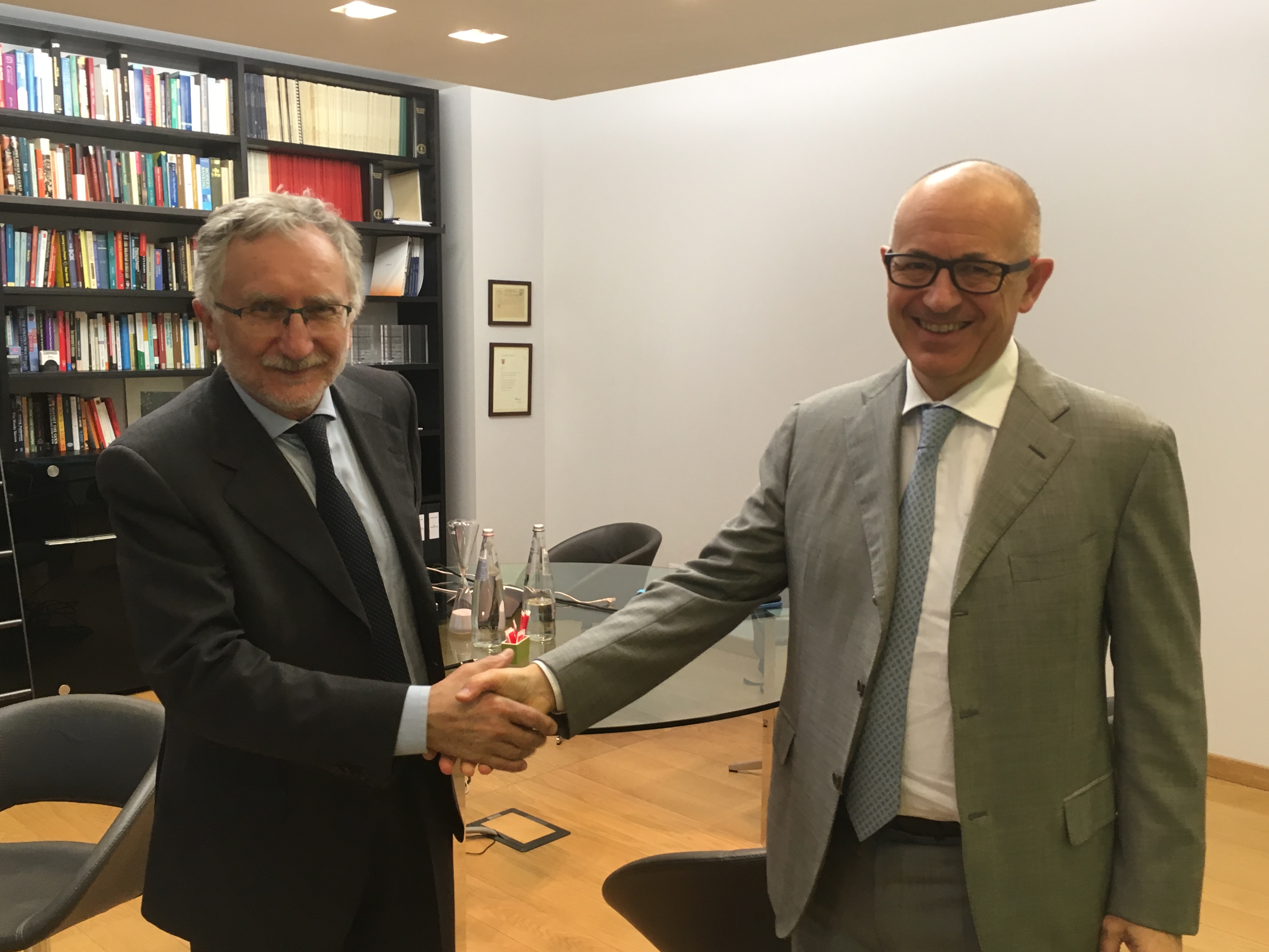 SINLOC E HYDRODATA SIGLANO UN ACCORDO PER LO SVILUPPO DEI SERVIZI IDRICI