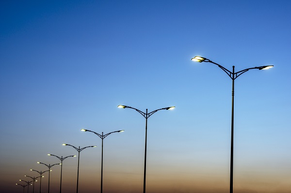 AVVIATO IL PIANO DI EFFICIENTAMENTO DELLA RETE DI ILLUMINAZIONE PUBBLICA DI NAPOLI