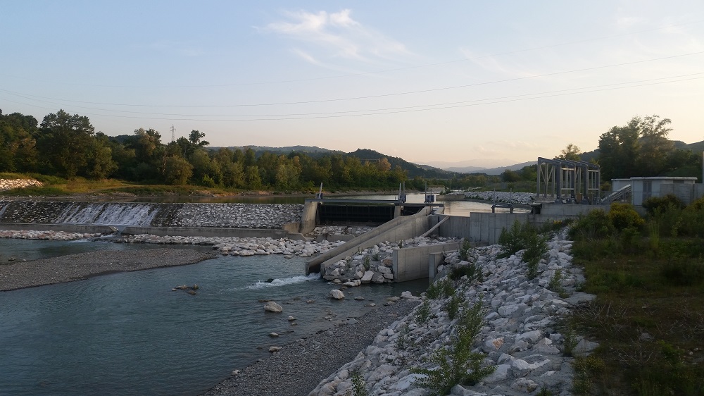 SINLOC E PIACENTINI CEDONO IDROEMILIA A ALPS ENERGY RE FUND